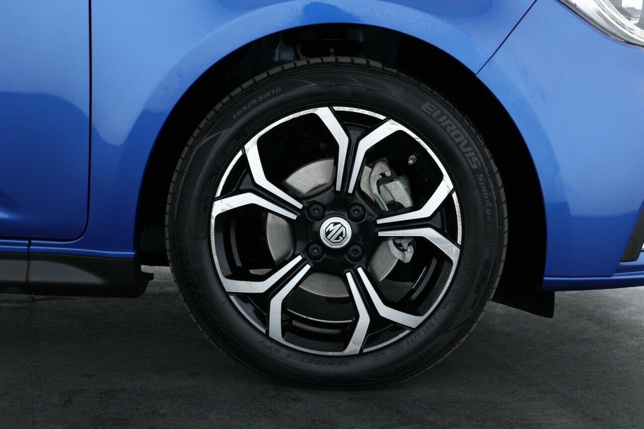 MG Mg3 image 3