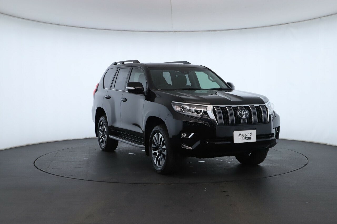 Toyota Landcruiser Prado image 4