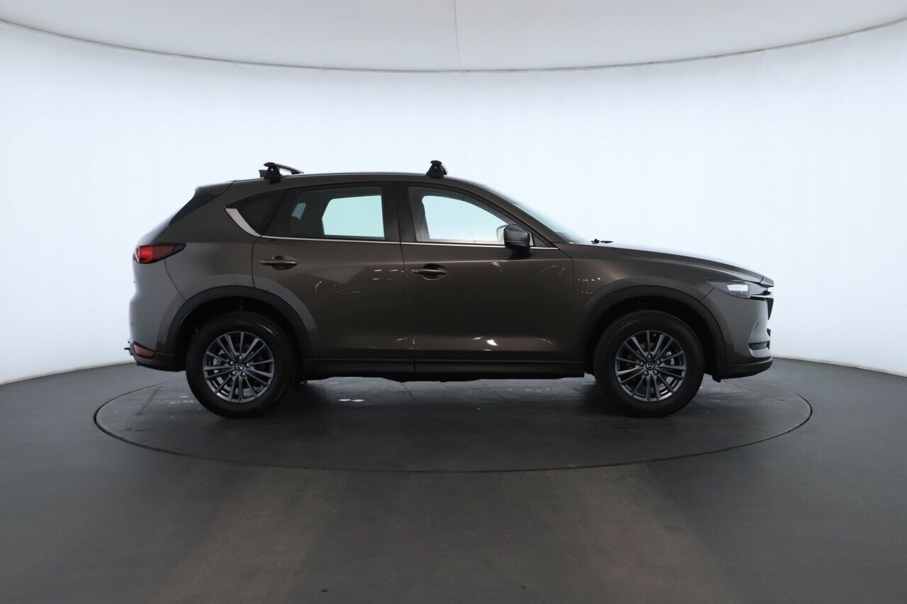 Mazda Cx-5 image 2