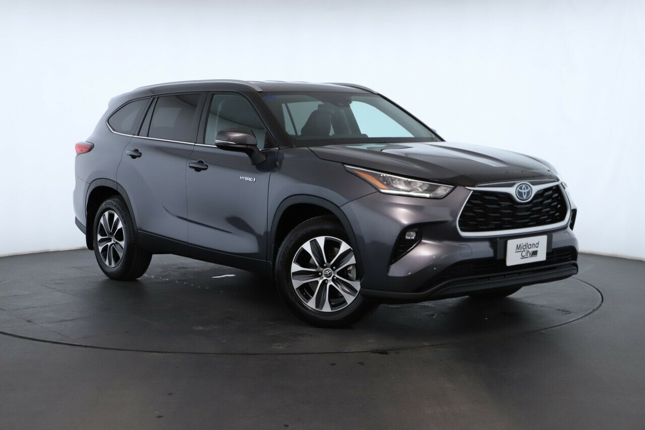 Toyota Kluger image 1