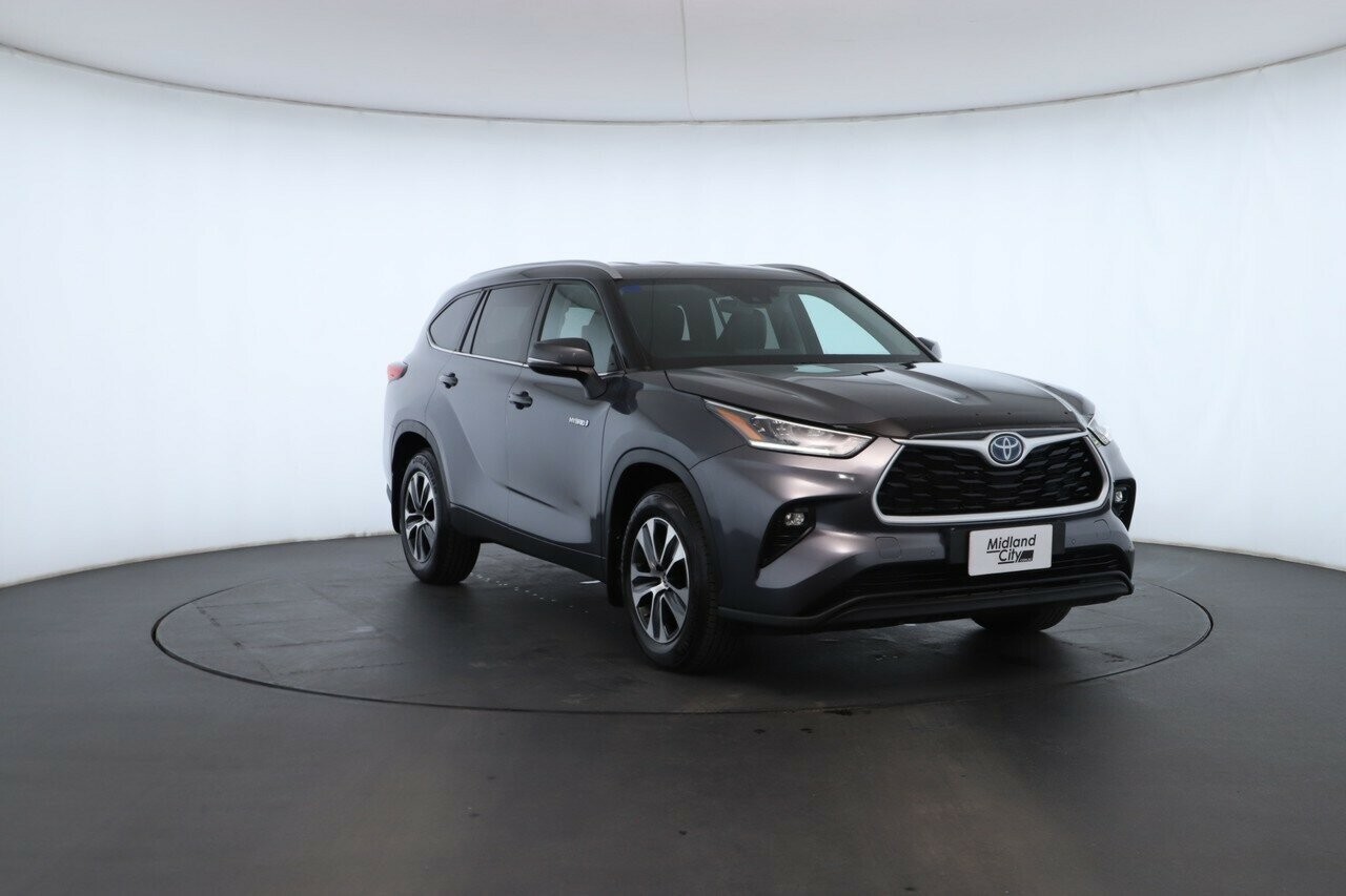 Toyota Kluger image 4