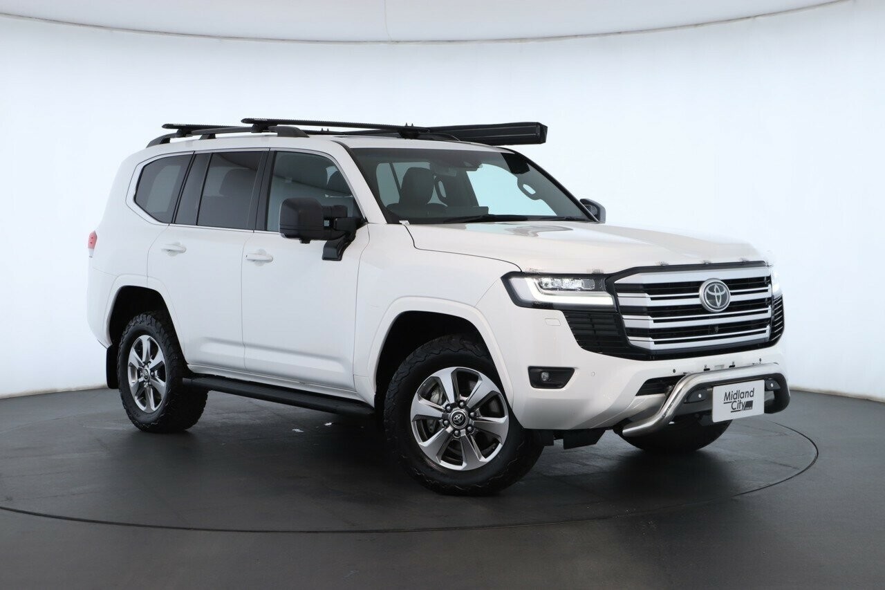 Toyota Landcruiser image 1