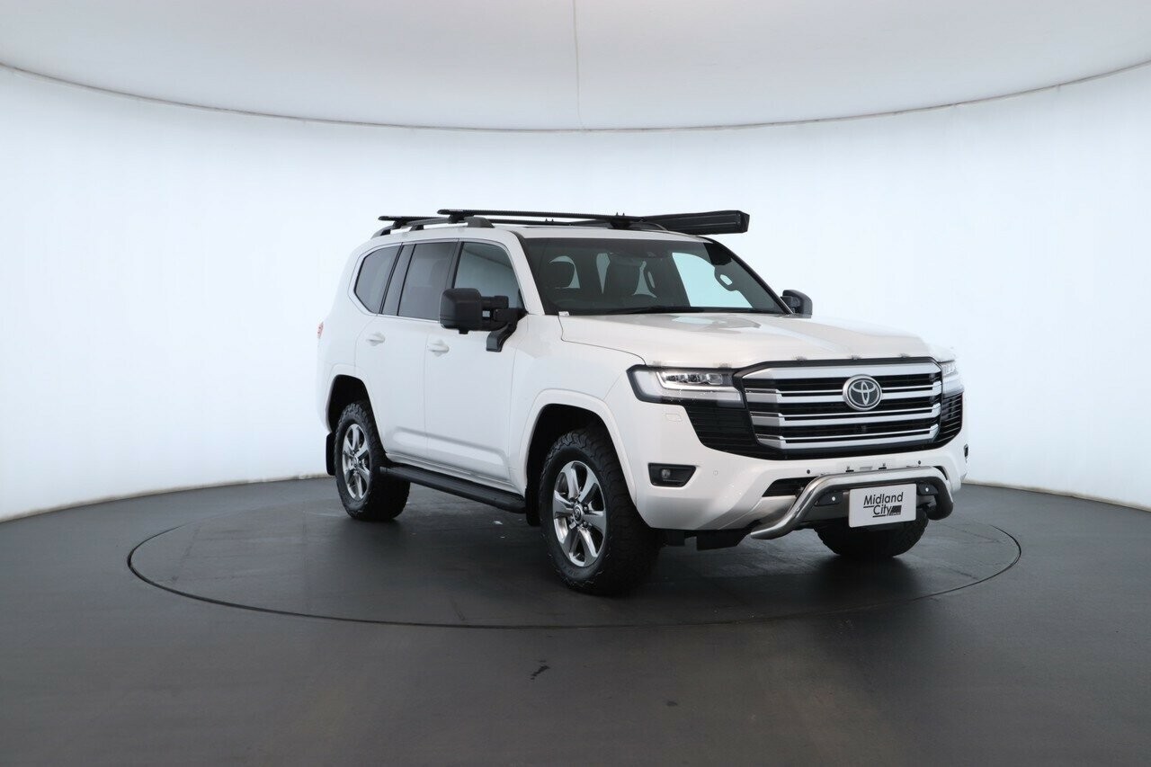 Toyota Landcruiser image 4