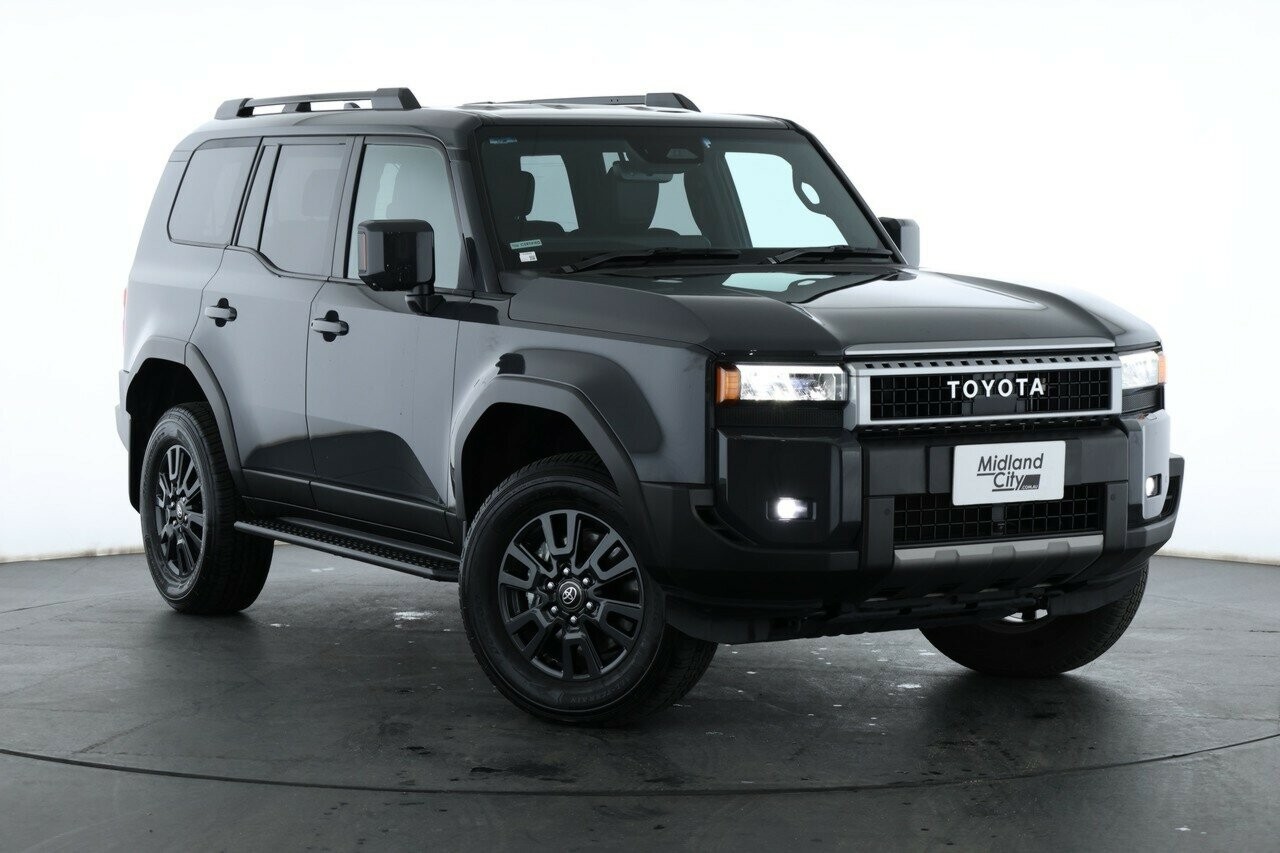 Toyota Landcruiser Prado image 1