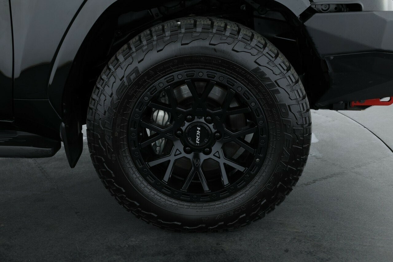 Toyota Landcruiser image 4