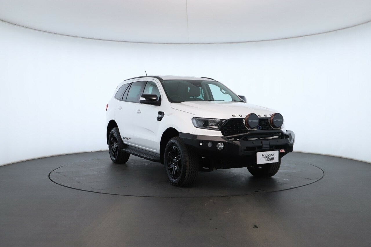 Ford Everest image 4