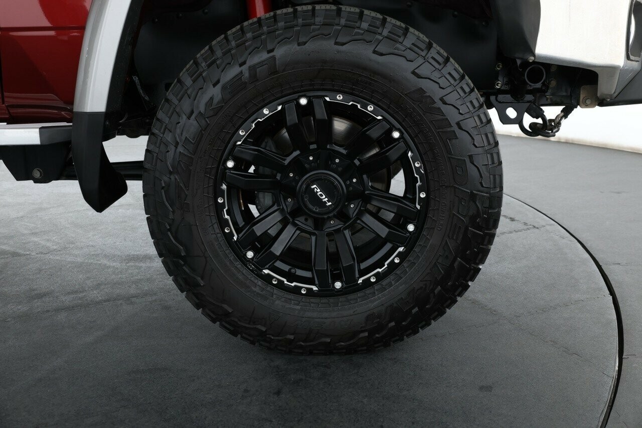 Toyota Landcruiser image 3