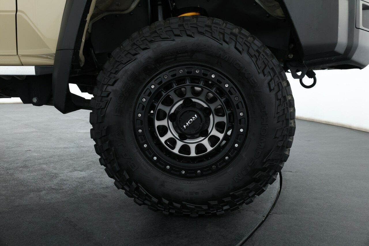 Toyota Landcruiser image 3