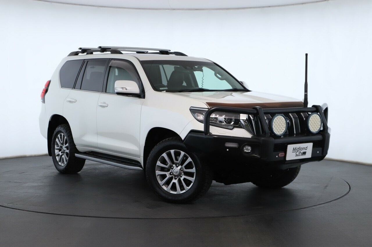 Toyota Landcruiser Prado image 1