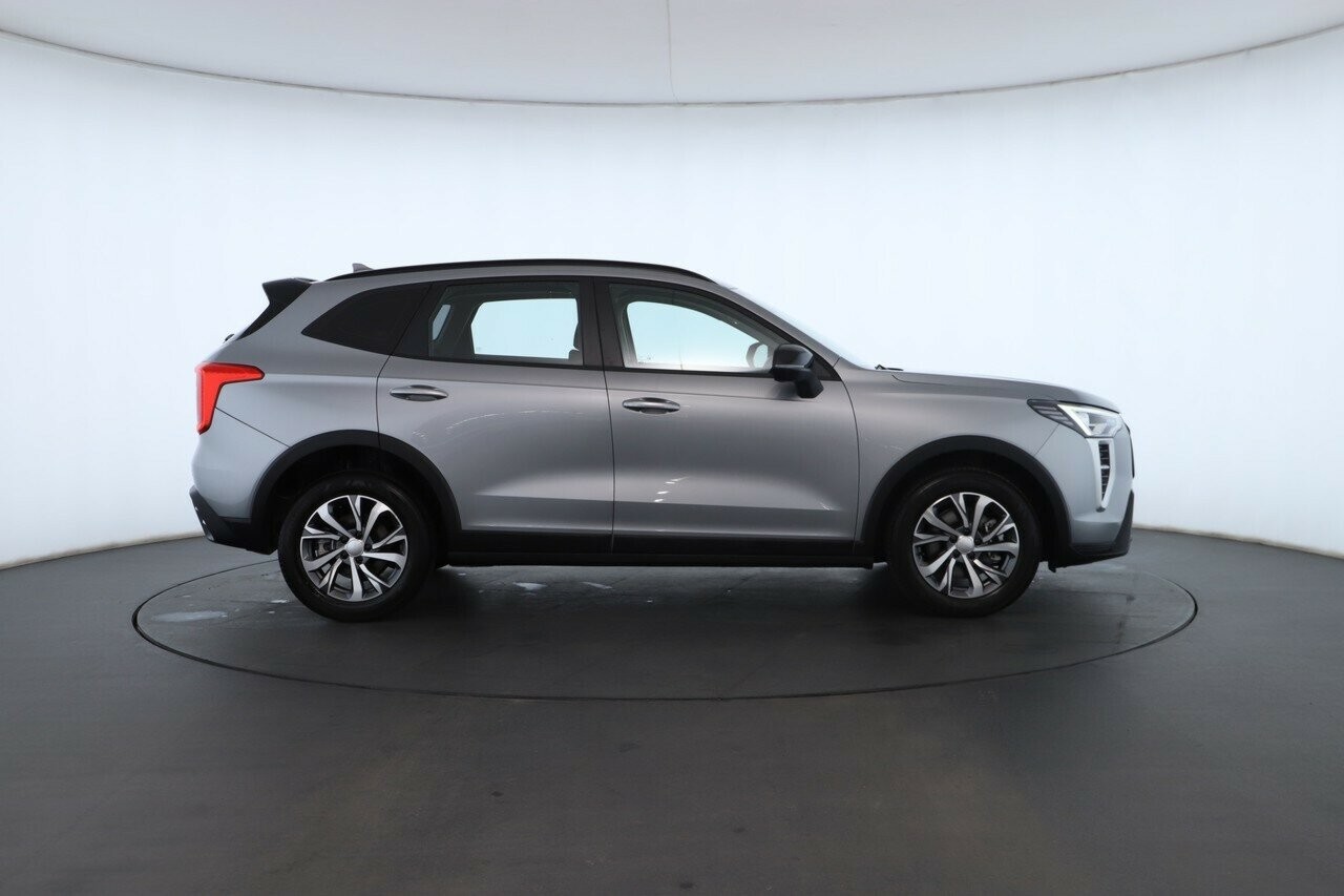 Gwm Haval Jolion image 2