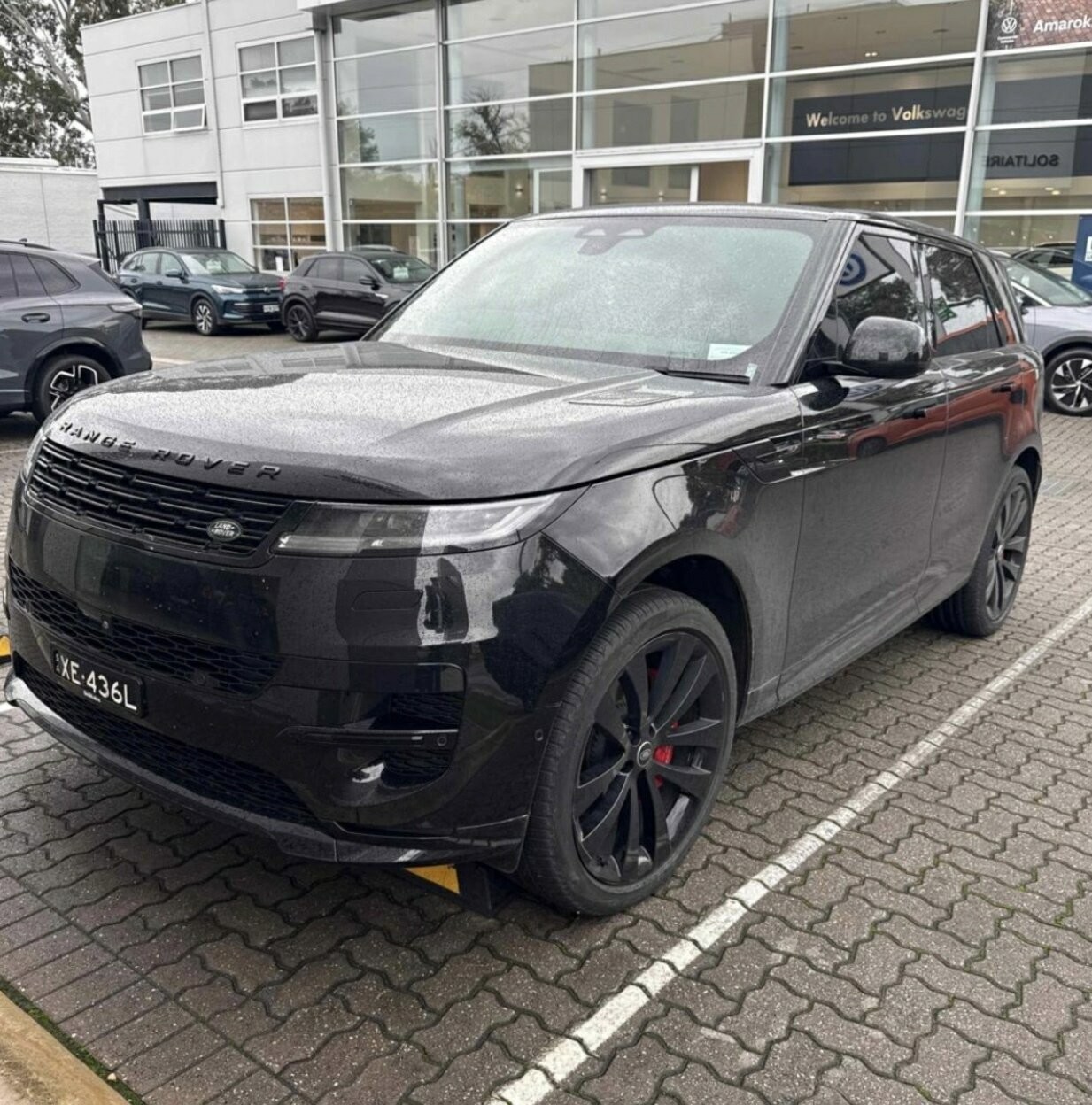 Land Rover Range Rover Sport image 2