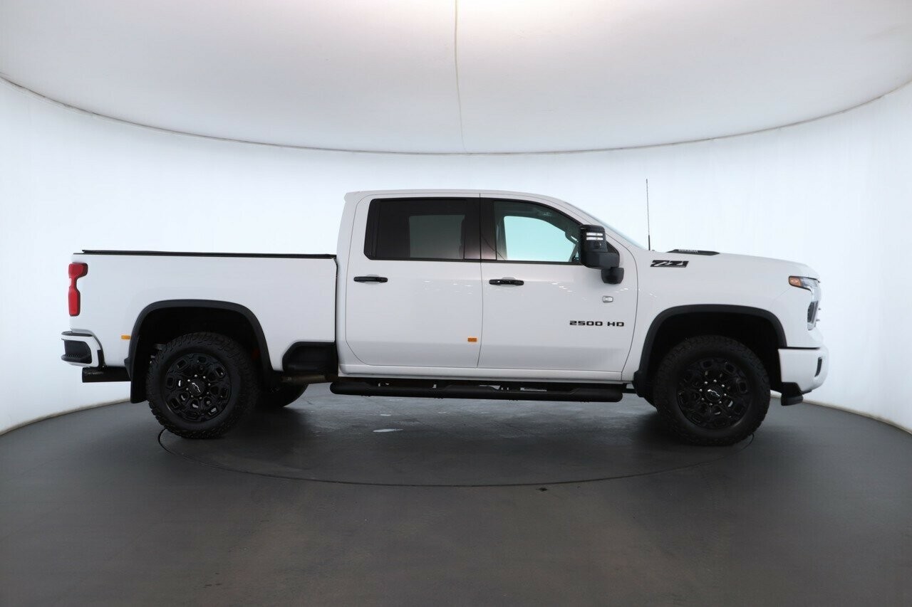 Chevrolet Silverado Hd image 3