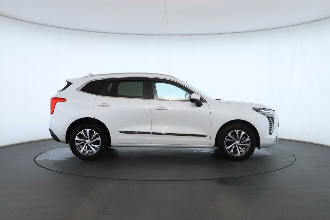 Gwm Haval Jolion image 3