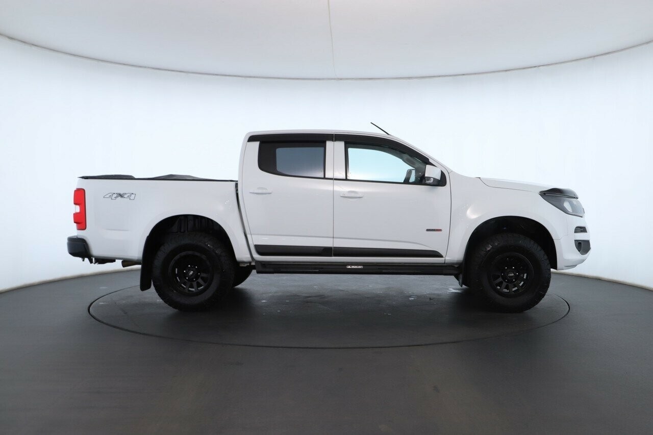 Holden Colorado image 3