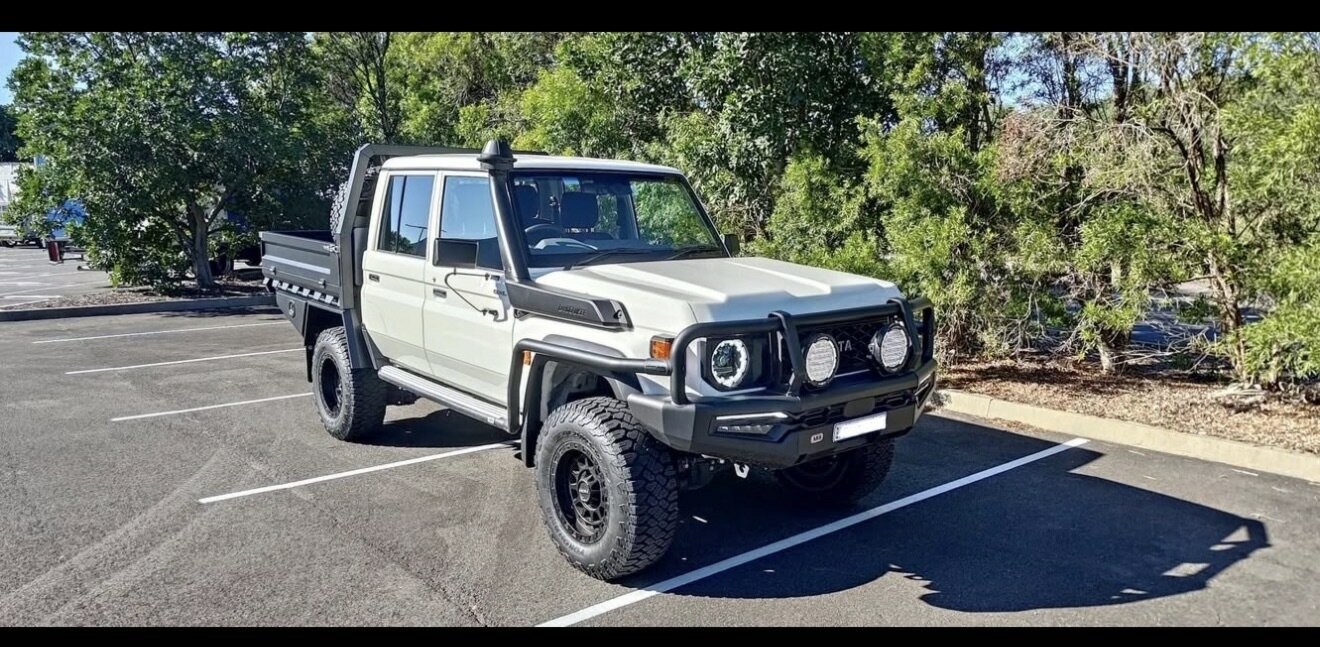 Toyota Landcruiser image 1
