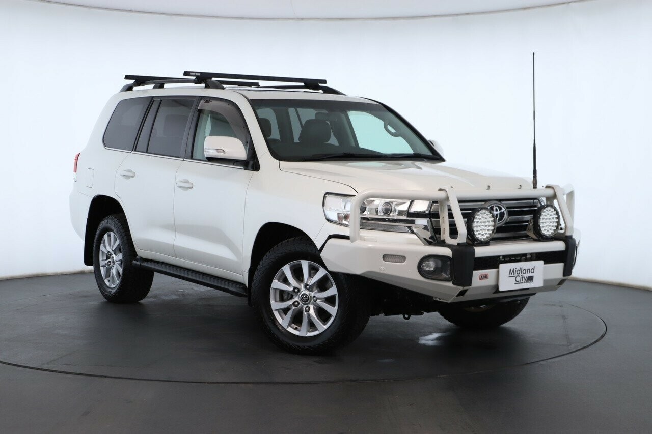 Toyota Landcruiser image 1