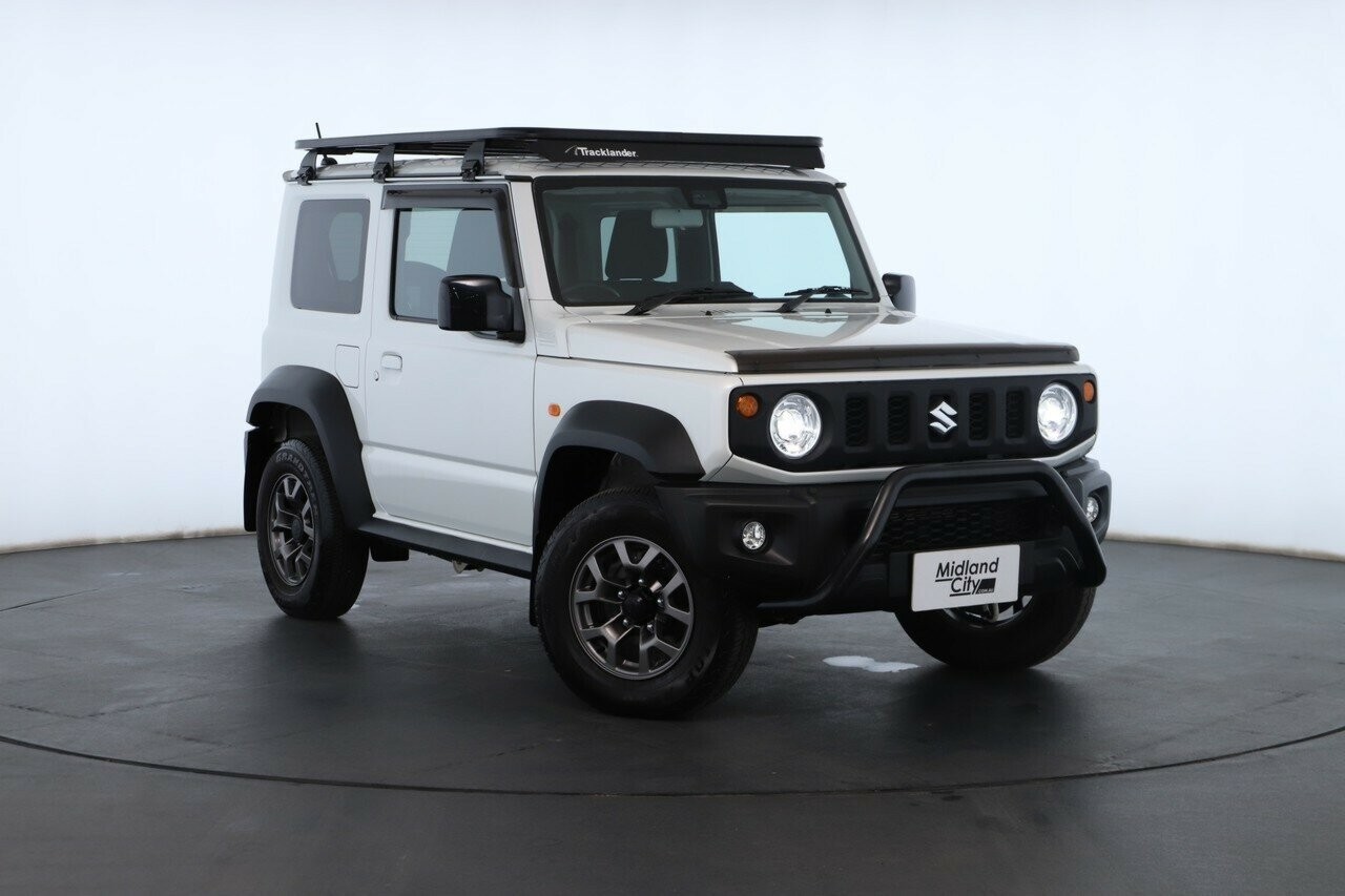 Suzuki Jimny image 1
