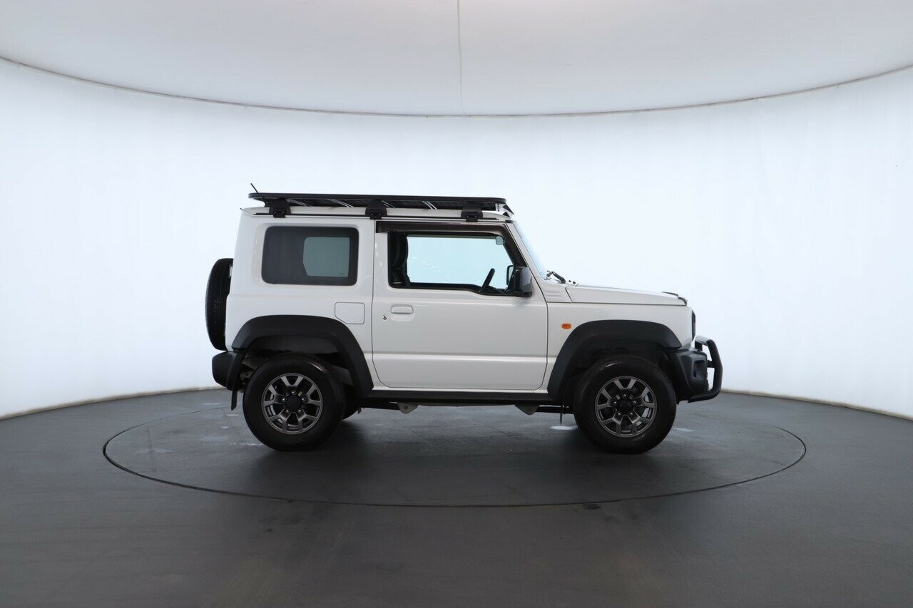 Suzuki Jimny image 3