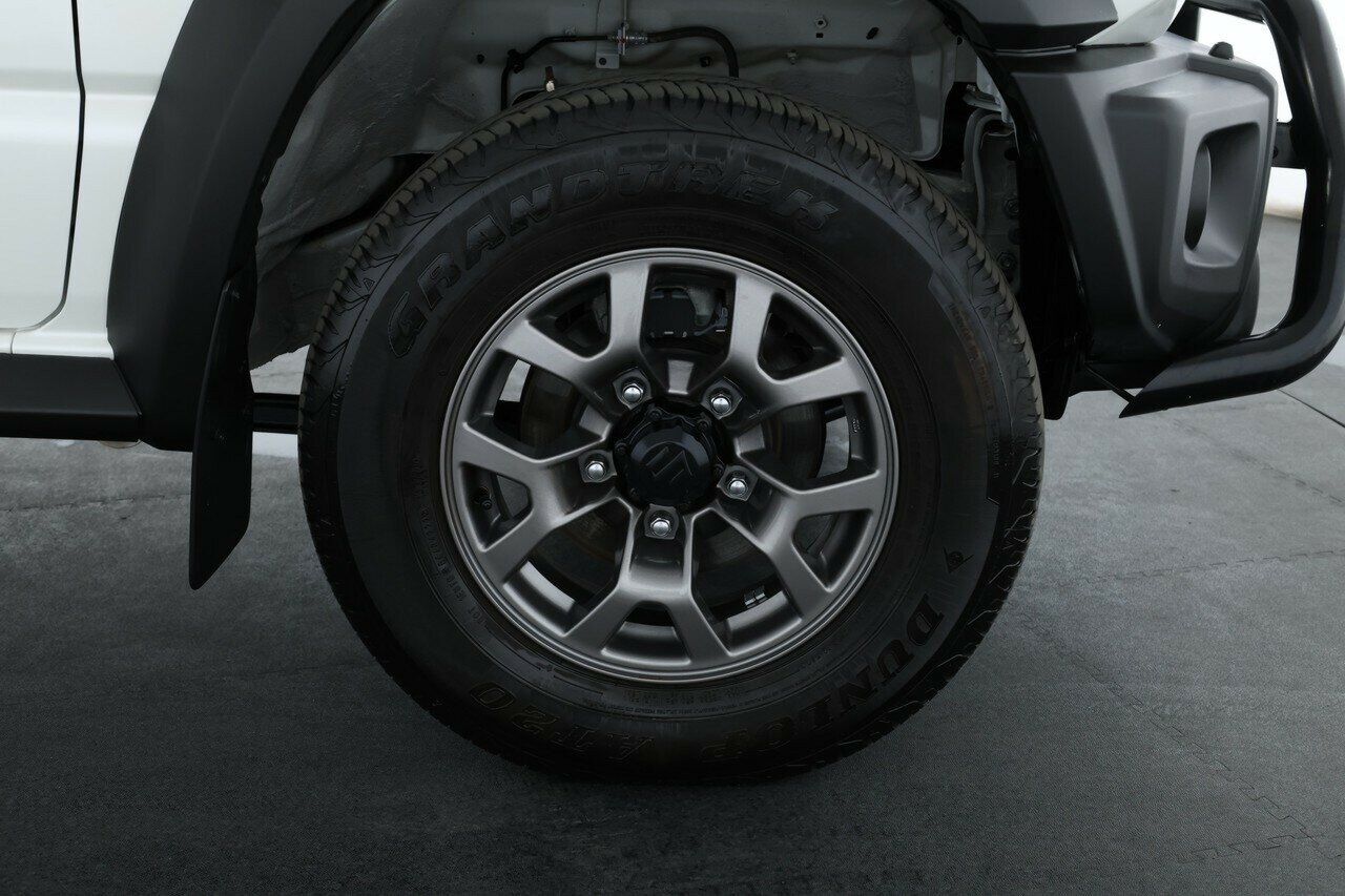 Suzuki Jimny image 4