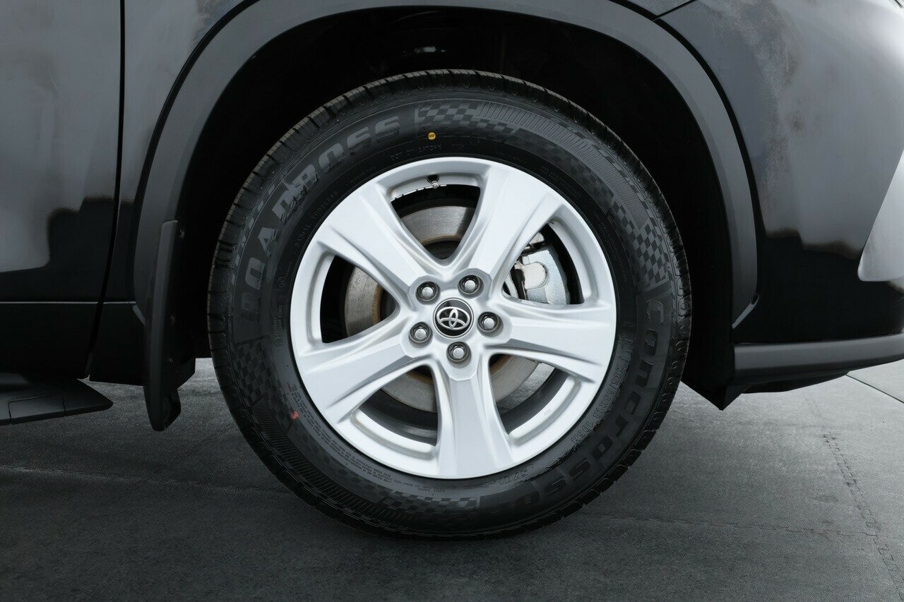 Toyota Kluger image 4