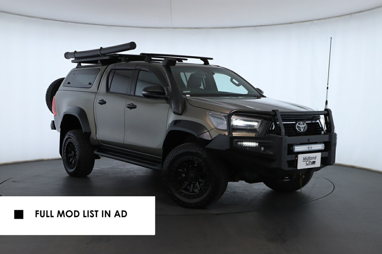 Toyota Hilux image 1