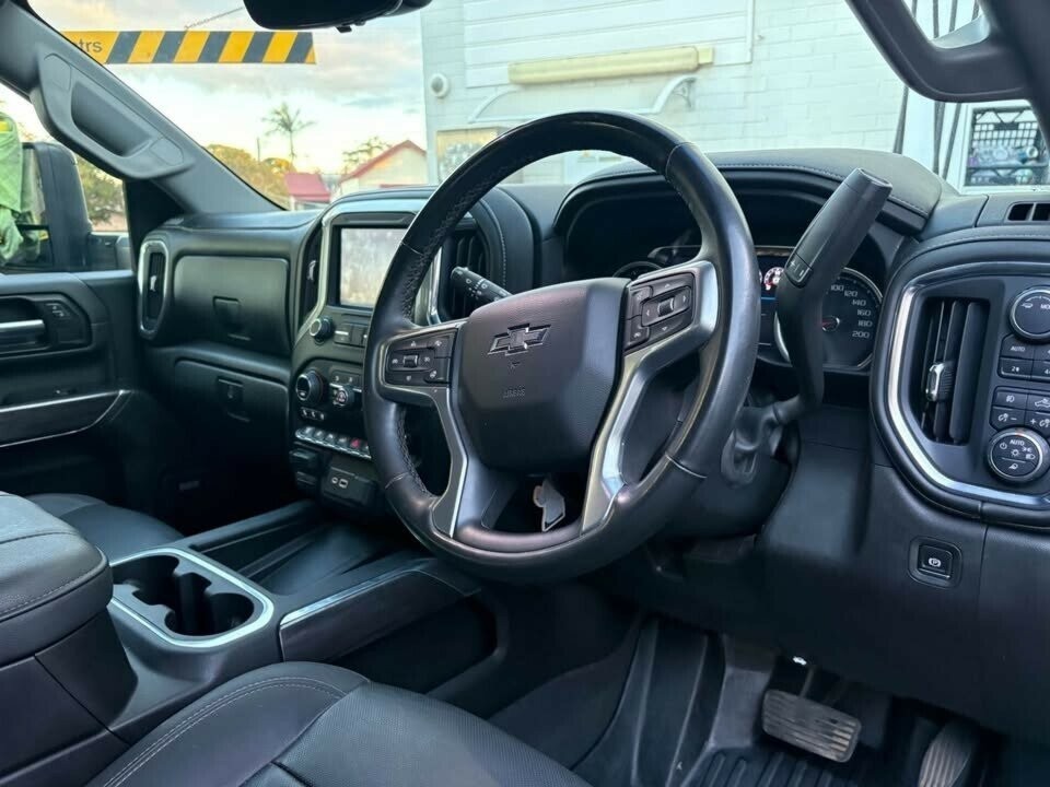 Chevrolet Silverado Hd image 3