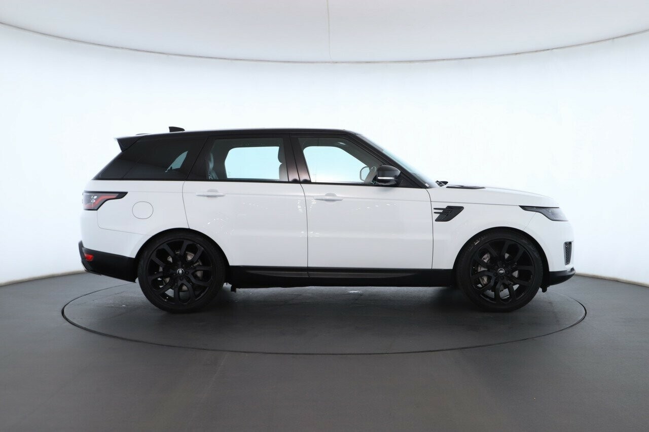 Land Rover Range Rover Sport image 3