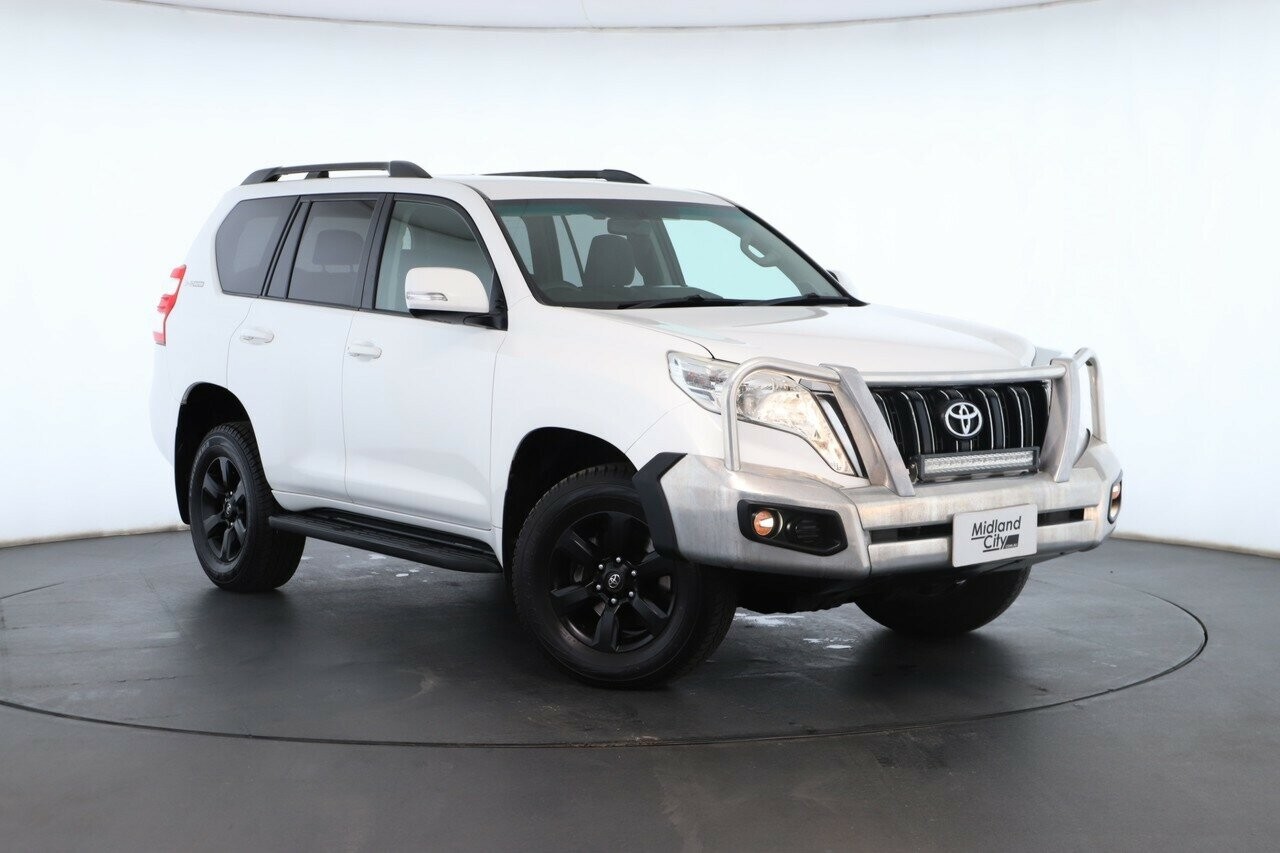 Toyota Landcruiser Prado image 1