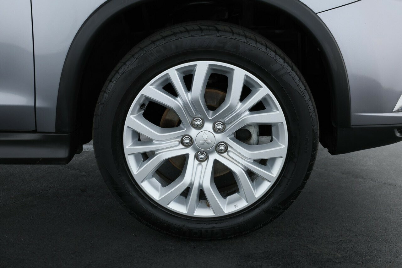 Mitsubishi Asx image 4
