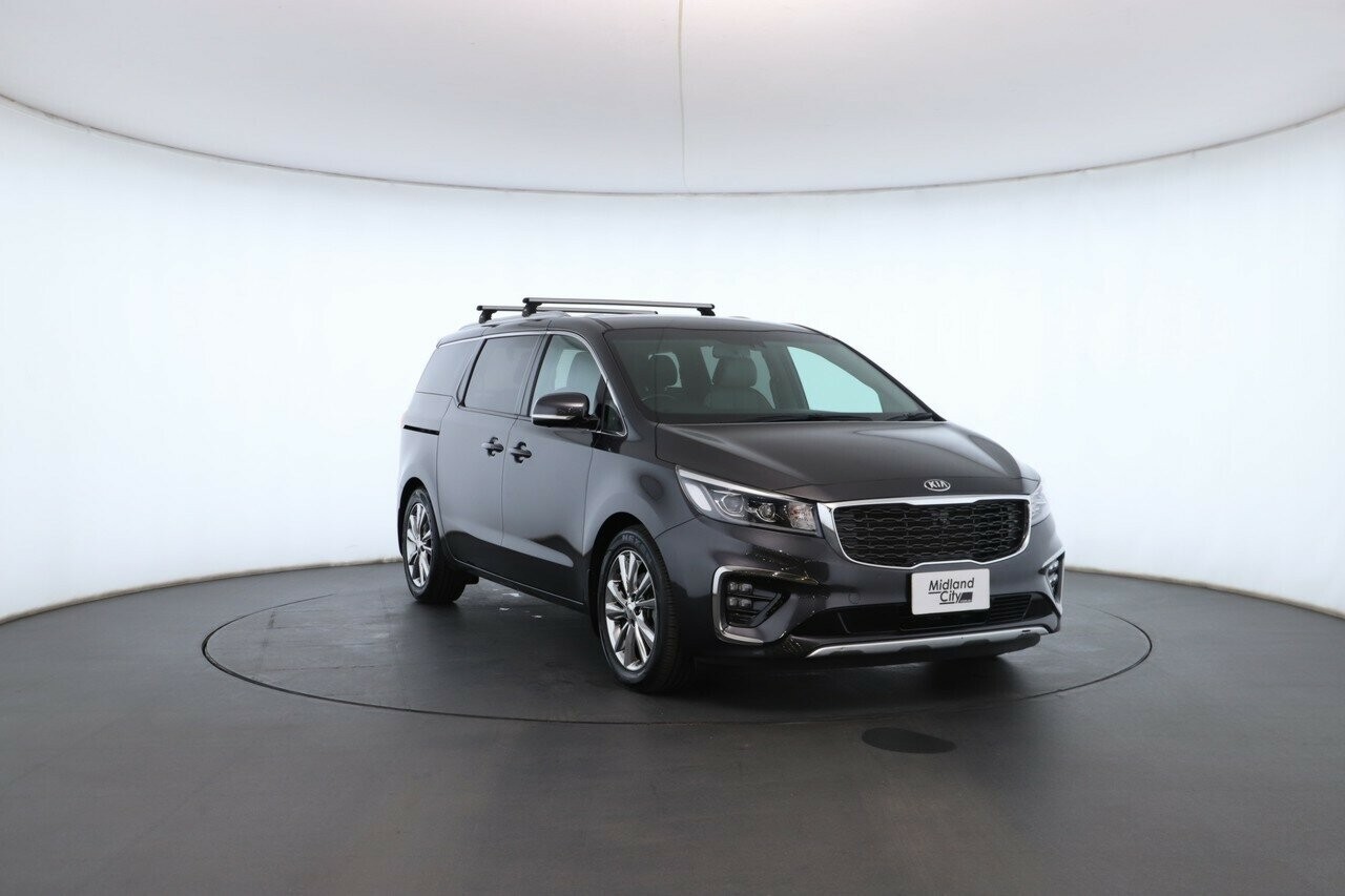 Kia Carnival image 4