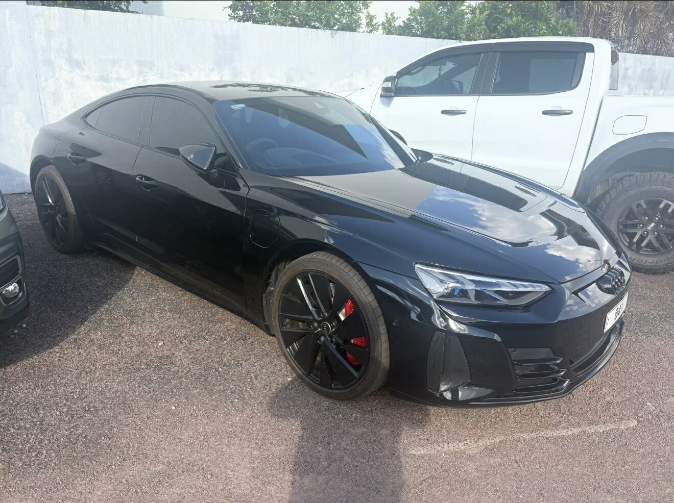 Audi Rs E-tron Gt image 2