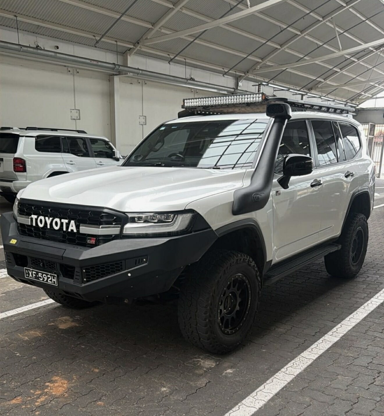 Toyota Landcruiser image 1