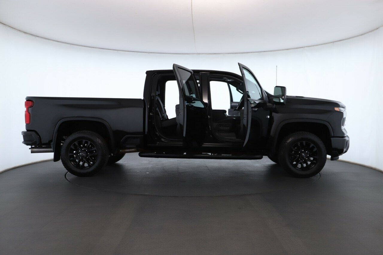 Chevrolet Silverado Hd image 2