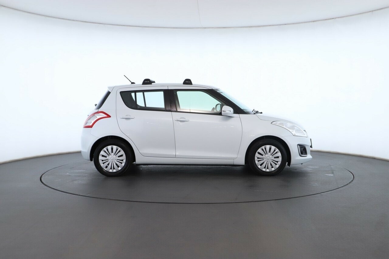 Suzuki Swift image 3