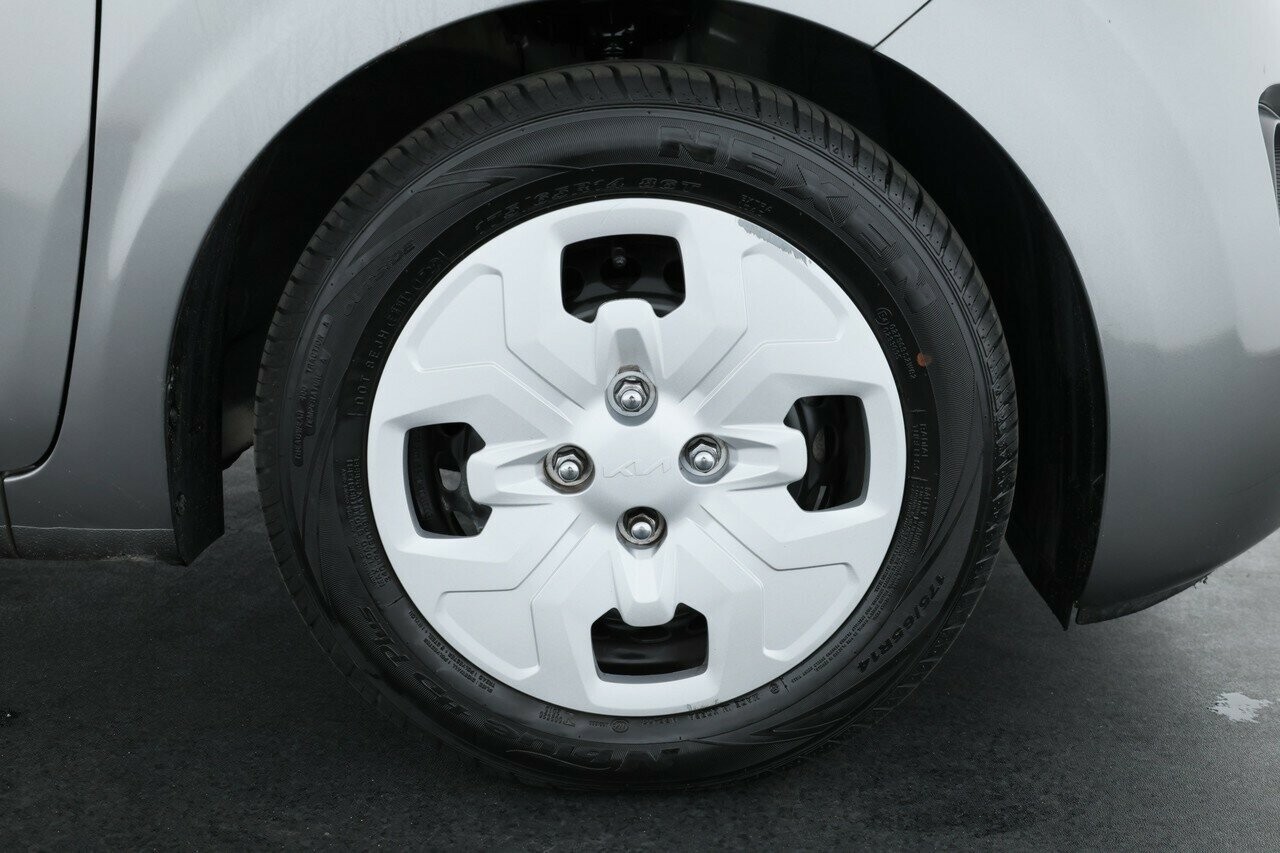 Kia Picanto image 4