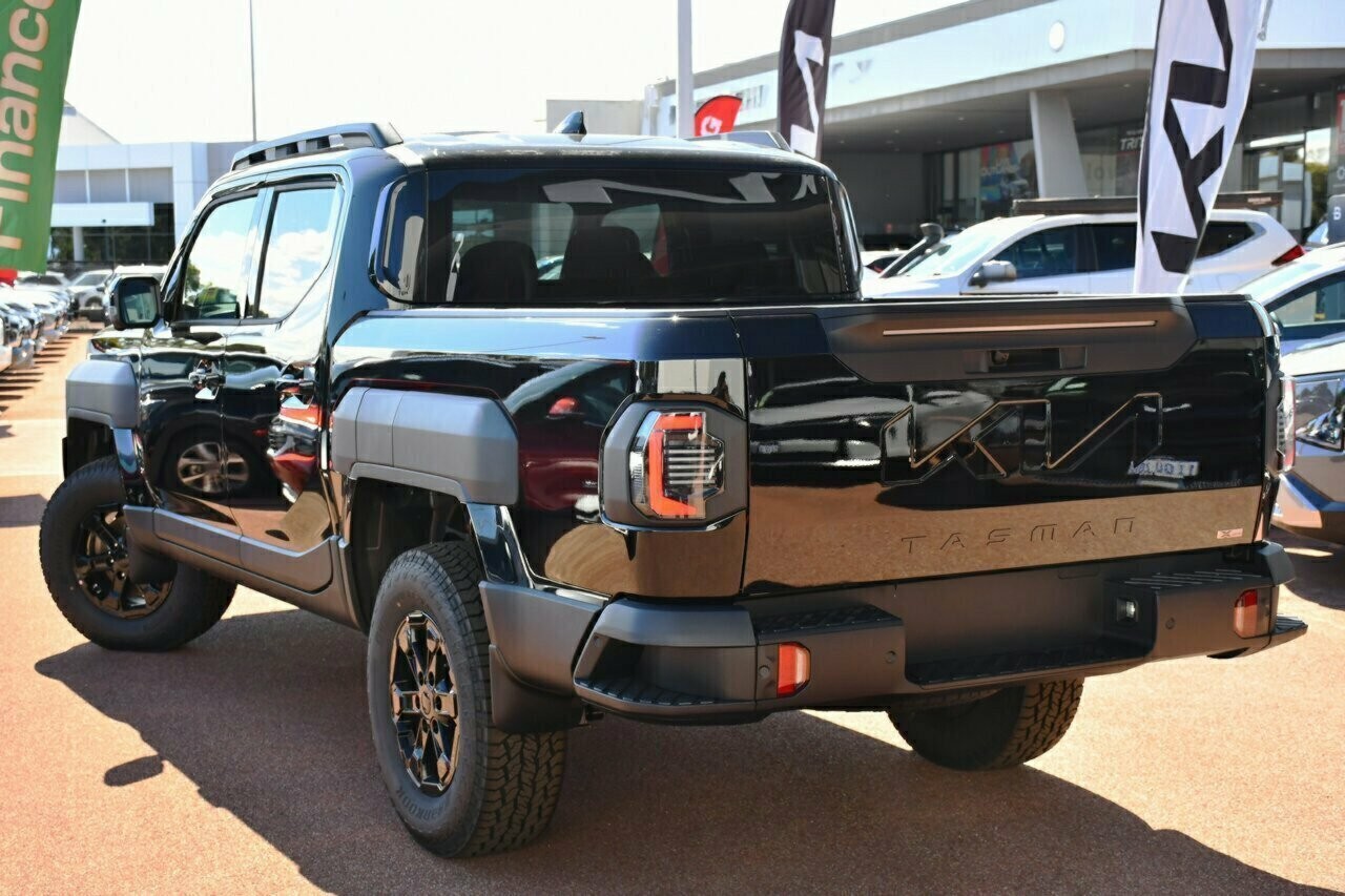 Kia Tasman image 3