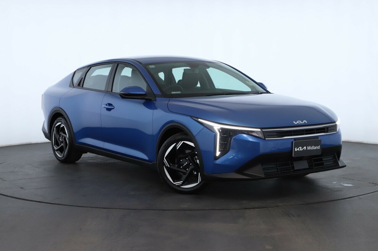 Kia K4 image 1