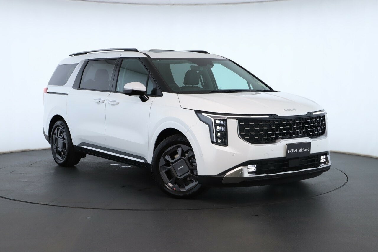 Kia Carnival image 1