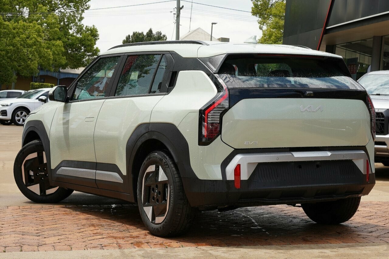 Kia Ev3 image 3