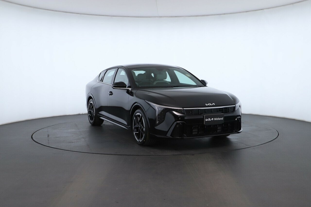 Kia K4 image 4