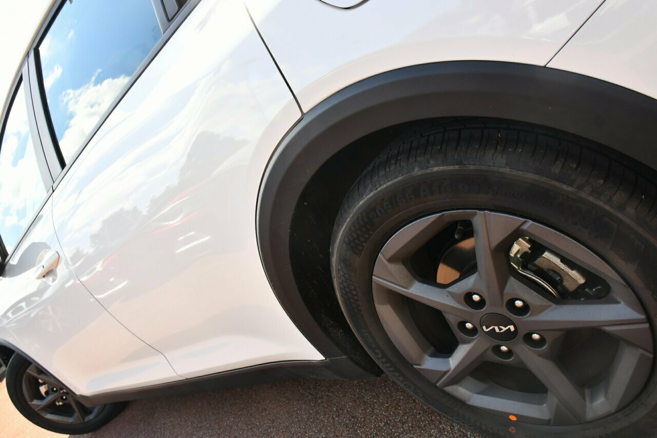 Kia K4 image 4