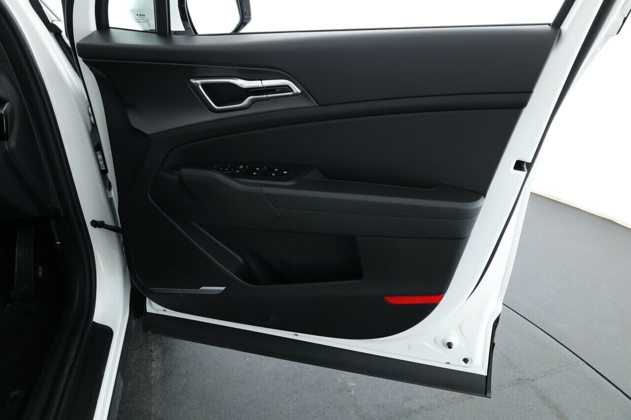 Kia Sportage image 2