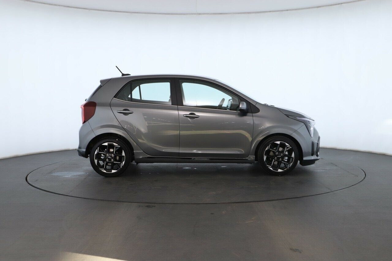 Kia Picanto image 2