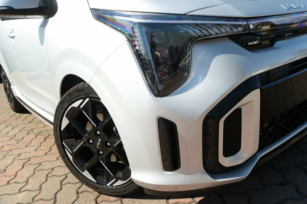 Kia Picanto image 2