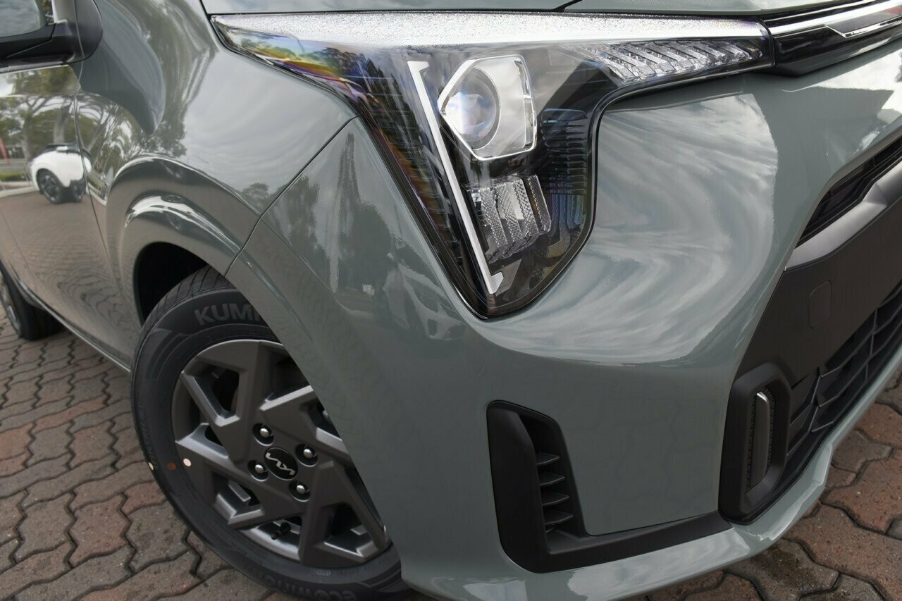 Kia Picanto image 2
