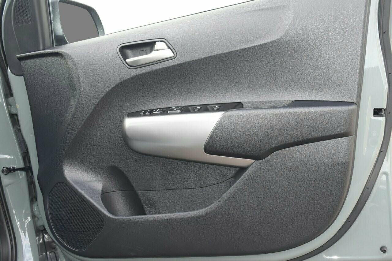 Kia Picanto image 4