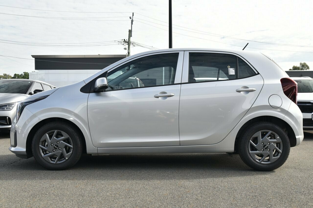 Kia Picanto image 2
