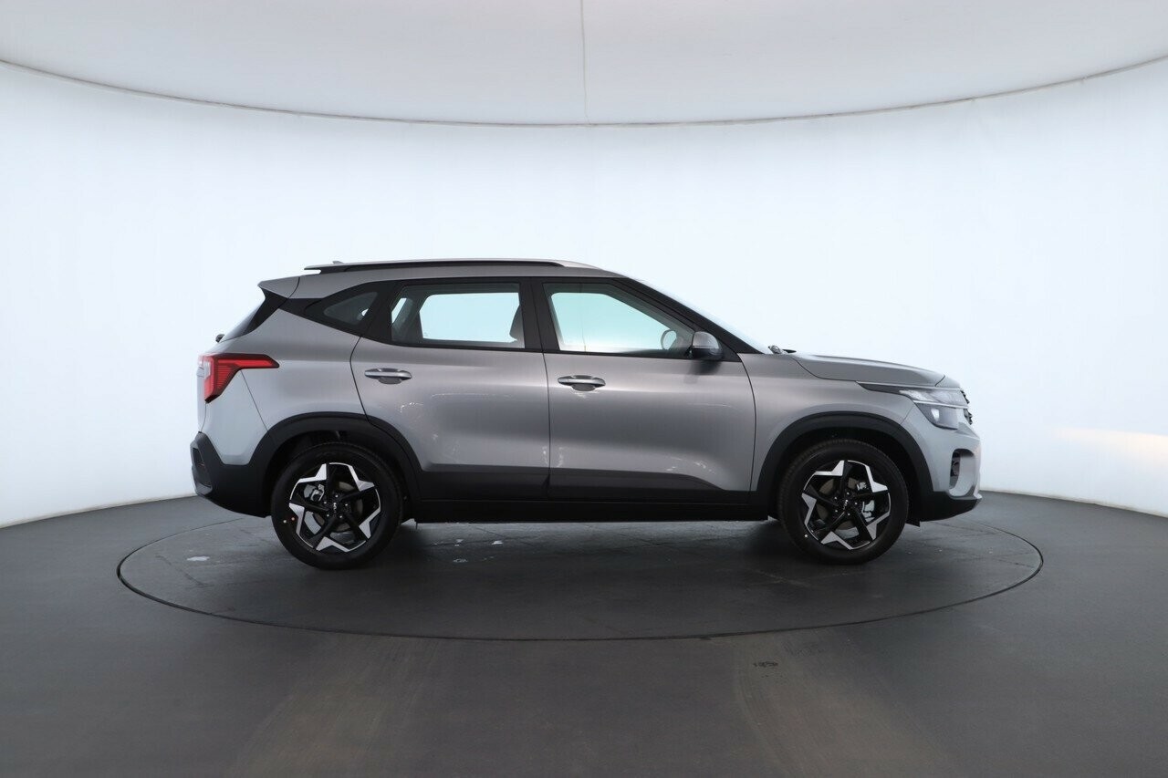 Kia Seltos image 2