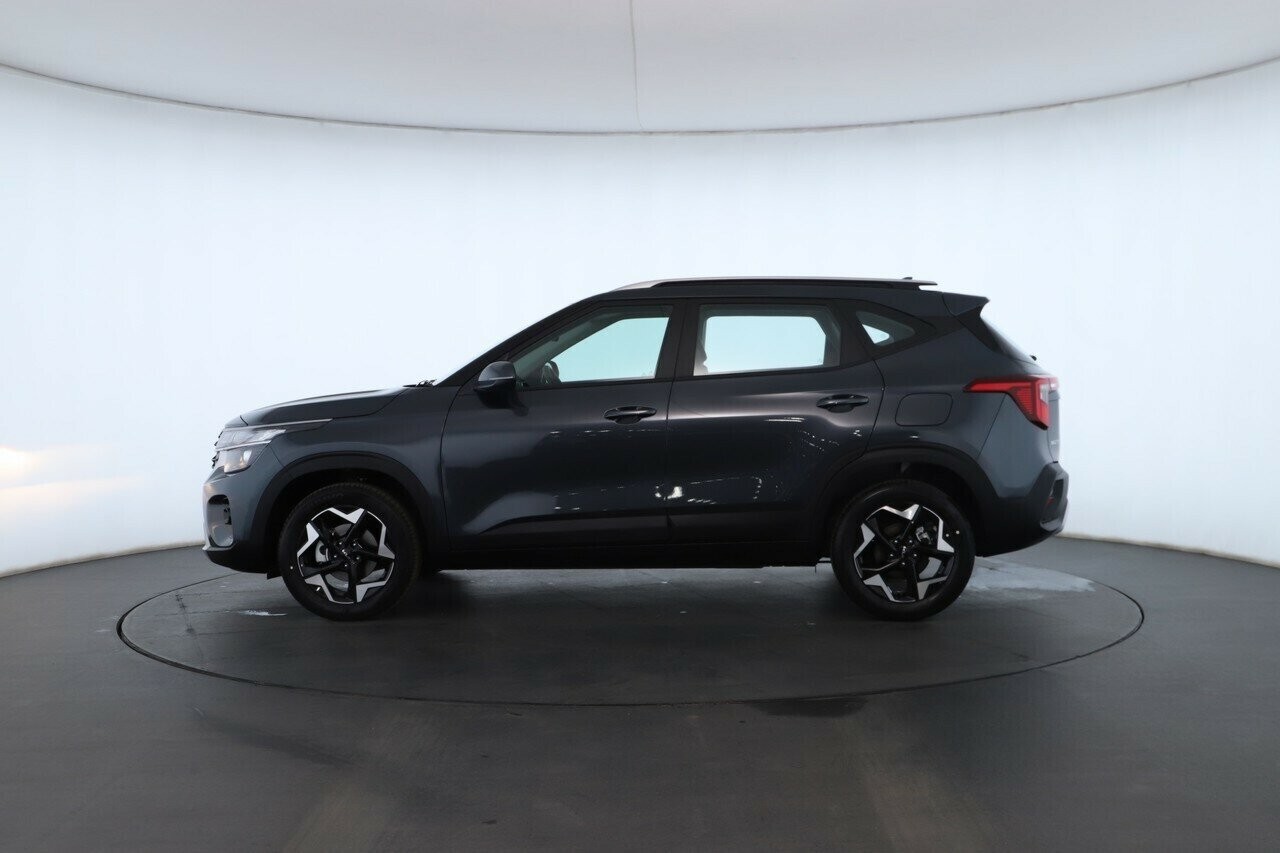 Kia Seltos image 2