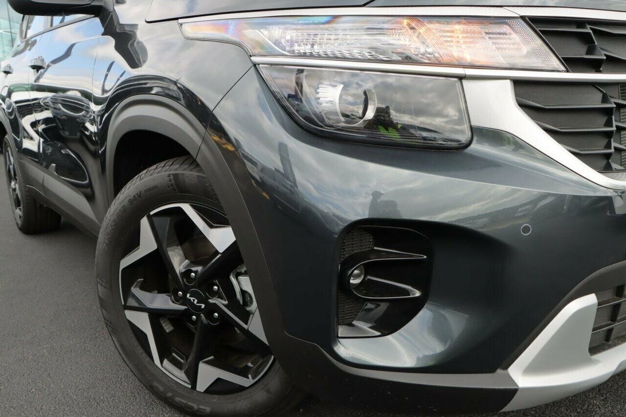 Kia Seltos image 2